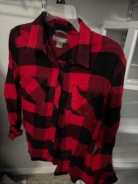 Natural Reflections Red and Black Buffalo Plaid Button-Up Shirt